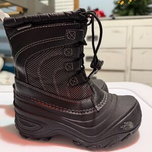 The North Face Black Winter Boots